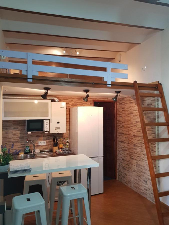 Magnifico Apartamento Tipo Duplex En Triana Sevilla Exteriör bild